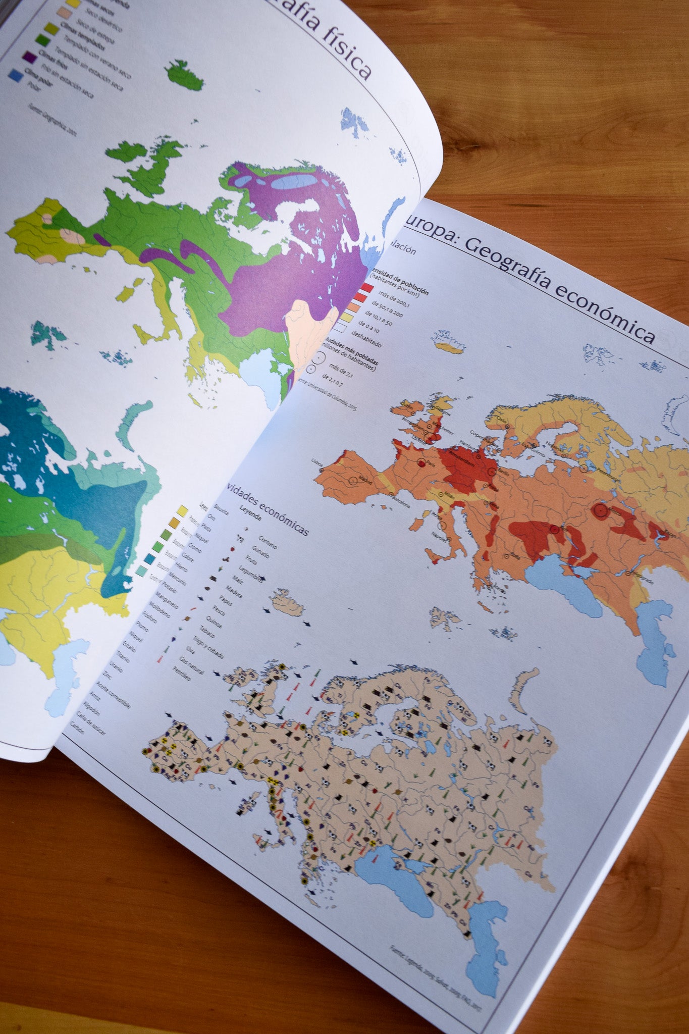 Atlas Geográfico para la Educación 2023